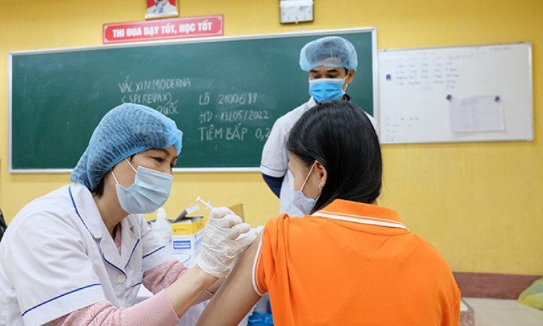 Sáng 20/4: Lý do TP HCM trì hoãn tiêm vaccine phòng COVID-19 cho hơn 2.100 trẻ từ 5 - dưới 12 tuổi