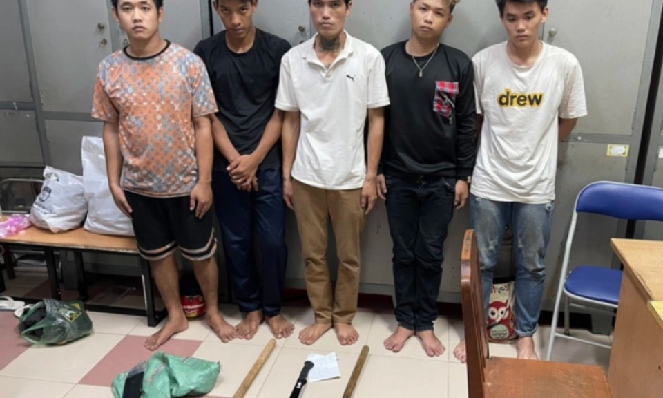 Bắt 5 đối tượng trong vụ đến nhà người yêu cũ đòi tiền rồi chém