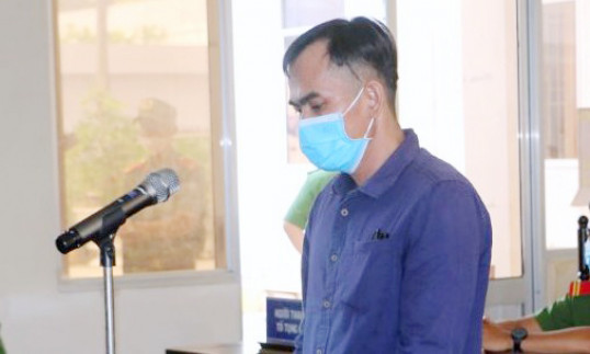 Xin lại gà đá không được, bắn Phó trưởng Công an phường trọng thương