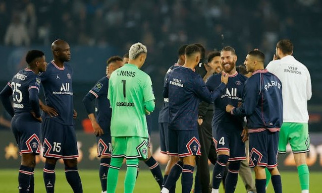 Messi giúp PSG vô địch Ligue I