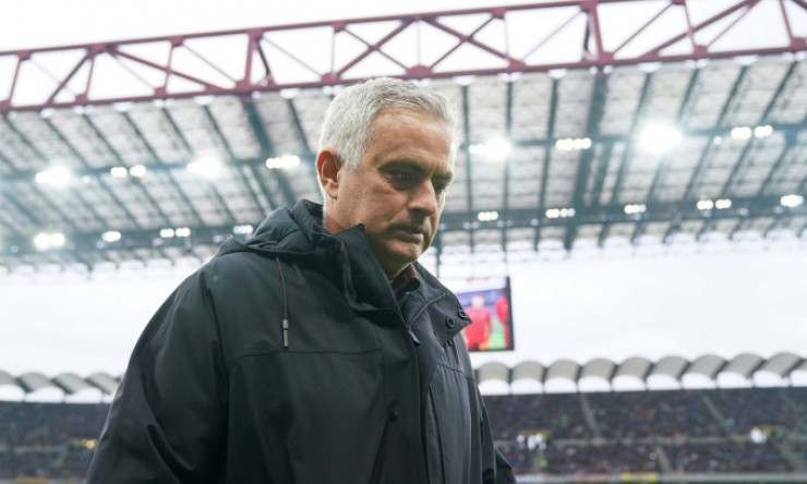 Inter gieo sầu cho Mourinho
