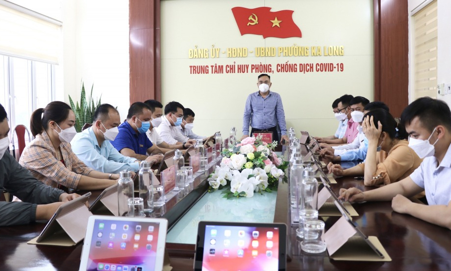 Chuyển đổi số - giải pháp nâng cao năng lực lãnh đạo của tổ chức cơ sở đảng
