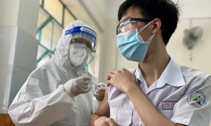 Bộ Y tế chuẩn bị tiêm mũi 3 vaccine COVID-19 cho lứa tuổi 12-17