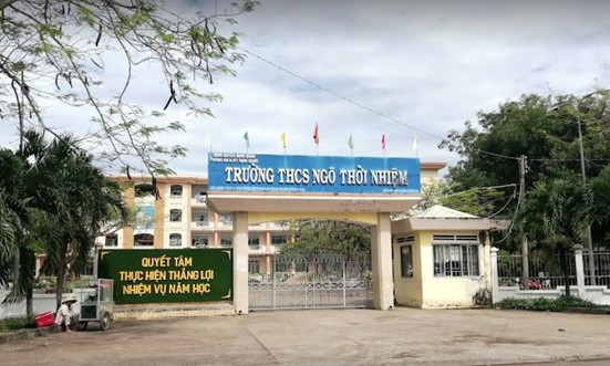 Hai giáo viên nhận kỷ luật vì thô bạo với học sinh