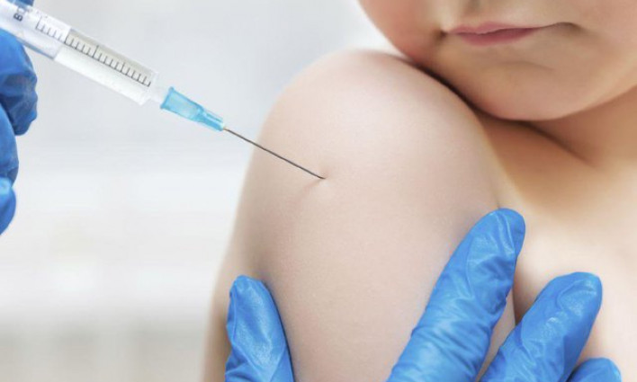Tiêm vaccine phòng bệnh thủy đậu cho trẻ và một số lưu ý
