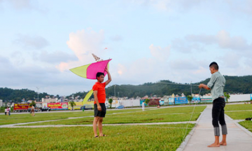 Lần đầu tổ chức Lễ hội thả diều Hạ Long