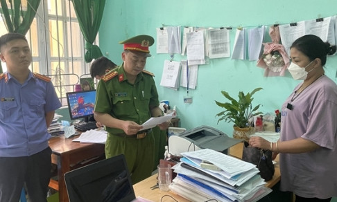 Nữ kế toán đổi mật khẩu chữ ký số để tham ô tài sản