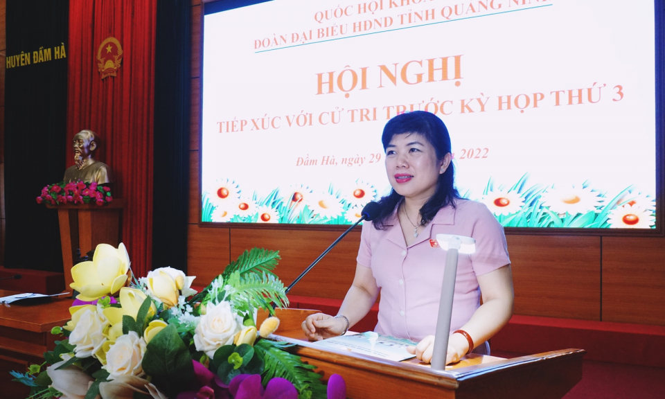 Đại biểu Quốc hội tiếp xúc cử tri huyện Đầm Hà