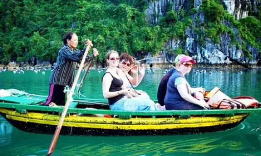 Việt Nam được du khách Mỹ đánh giá an toàn hơn cả trước đại dịch