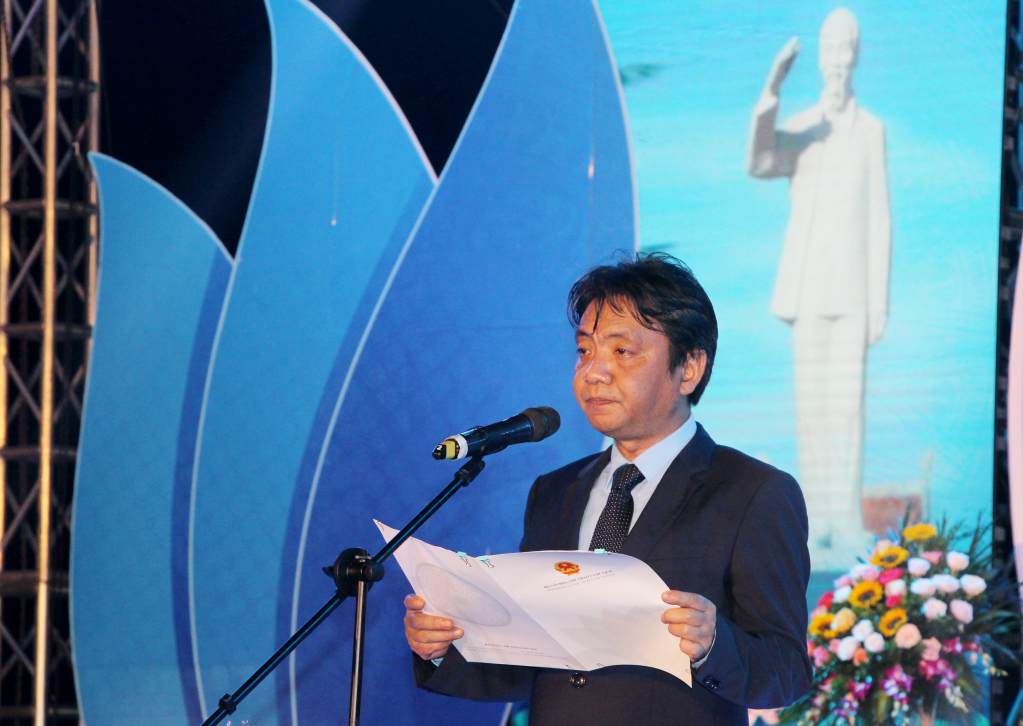 Đồng chí Hoàng Đạo Cương, Thứ trưởng Bộ Văn hóa, Thể thao và Du lịch phát biểu tại buổi lễ.