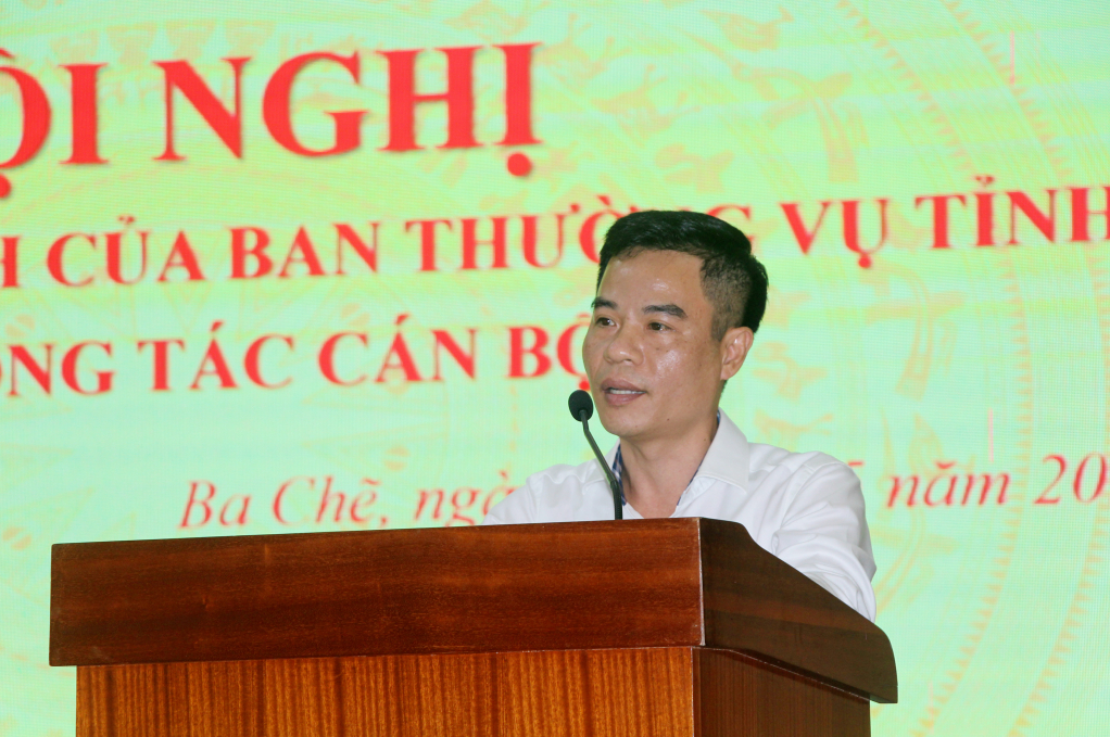 Đồng chí Đỗ Mạnh Hùng, Phó Bí thư Huyện ủy Ba Chẽ, phát biểu tại buổi lễ.