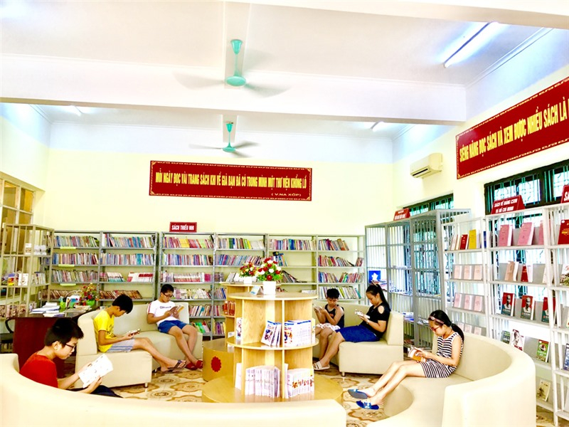 Thư viện Uông Bí là nơi sinh hoạt ngoại khóa bổ ích cho thiếu nhi. Ảnh: Hoàng Yến (CTV). 