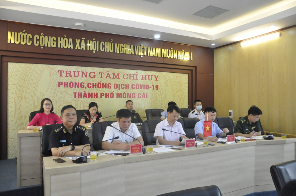 Lãnh đạo TP Móng Cái (Việt Nam) và các ngành chức năng hội đàm trực tuyến với chính quyền Tp Đông Hưng (Trung Quốc)