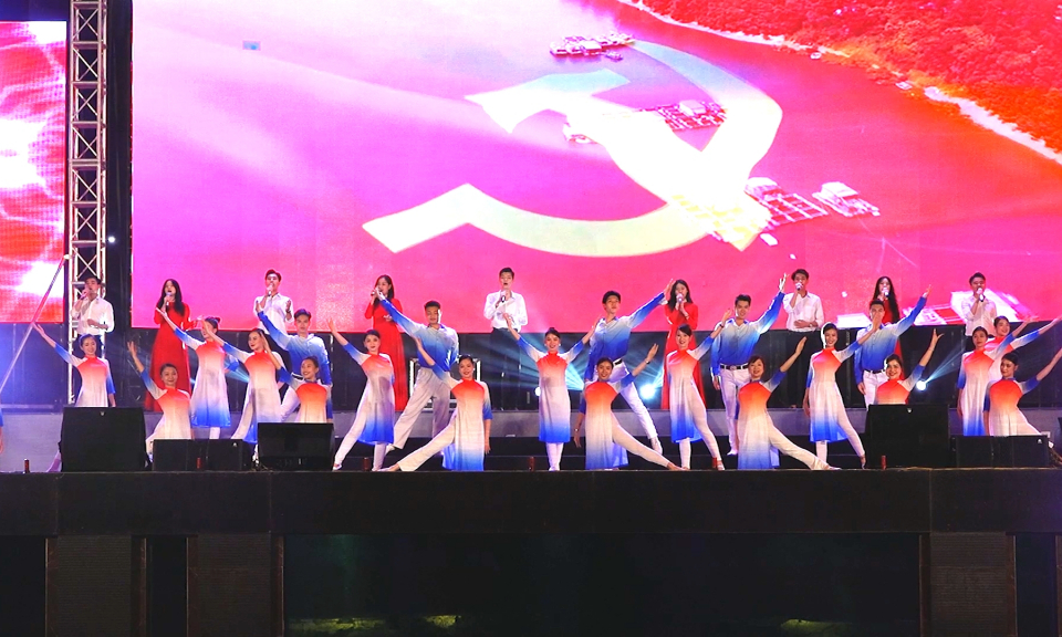 Chương trình nghệ thuật chào hè 2022 “Vân Đồn bừng sáng cùng SEA Games 31”