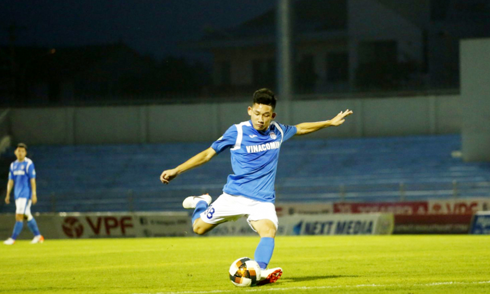 Nguyễn Hai Long chiếm 1/7 suất tiền vệ trong danh sách chính thức U23 Việt Nam dự SEA Games 31
