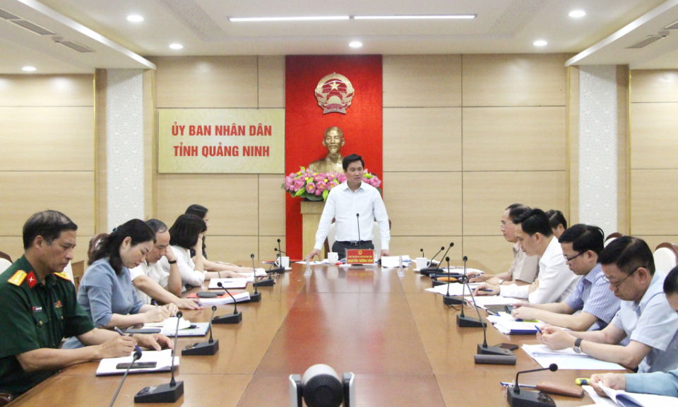 UBND tỉnh kiểm điểm tình hình thực hiện dự toán ngân sách 4 tháng đầu năm 2022