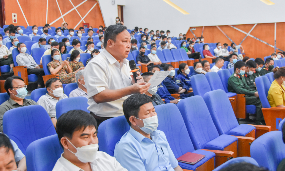 Đại biểu Quốc hội tiếp xúc cử tri huyện Ba Chẽ và TP Cẩm Phả