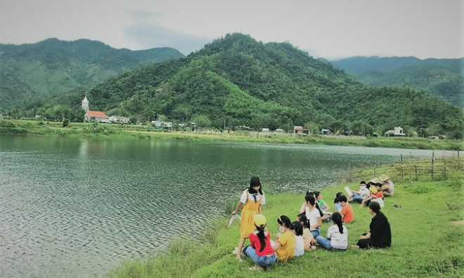 Đến lớp học thả mình vào thiên nhiên