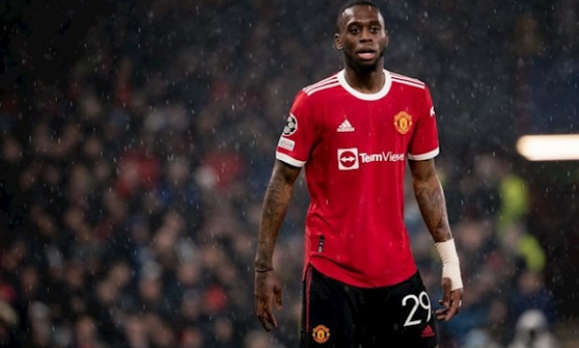 Wan-Bissaka lọt tầm ngắm gã khổng lồ