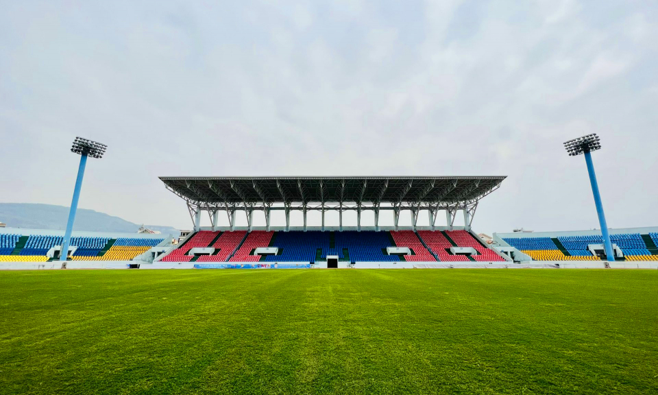 Cam Pha Stadium