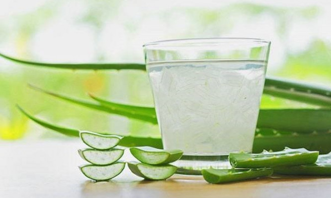 10 lợi ích sức khỏe của việc uống nước ép nha đam