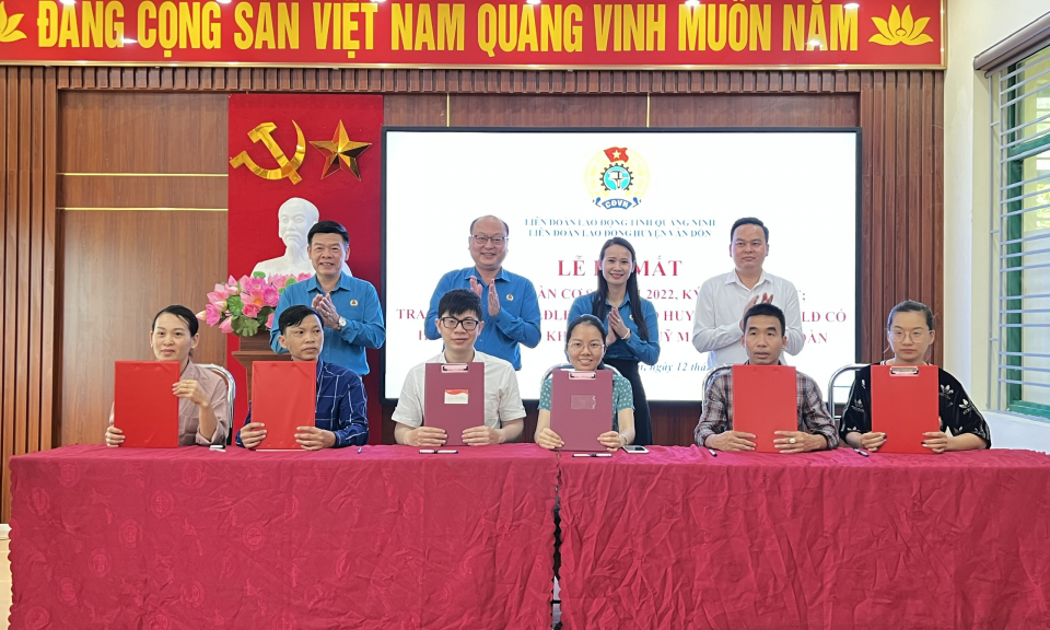 LĐLĐ huyện Vân Đồn: Ra mắt 6 công đoàn cơ sở, trao hỗ trợ Tháng Công nhân