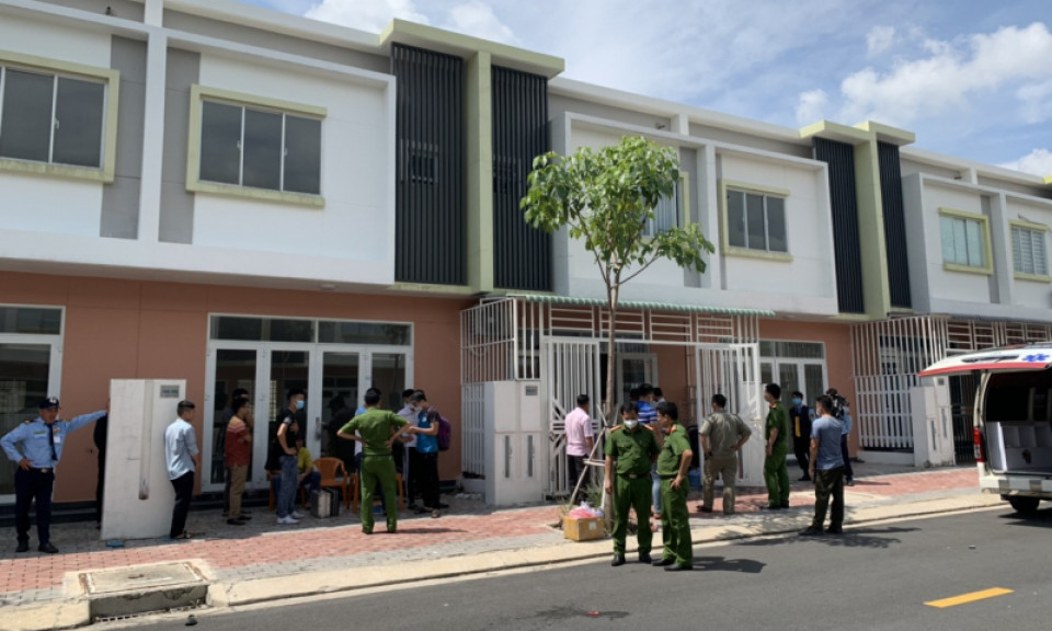 Mâu thuẫn làm ăn, đâm chết người rồi về nhà tự thiêu