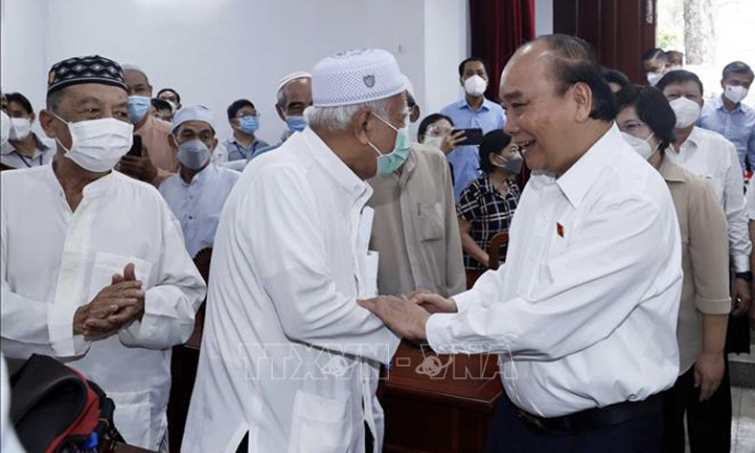 Chủ tịch nước Nguyễn Xuân Phúc: Quan tâm giải quyết các chính sách an sinh xã hội