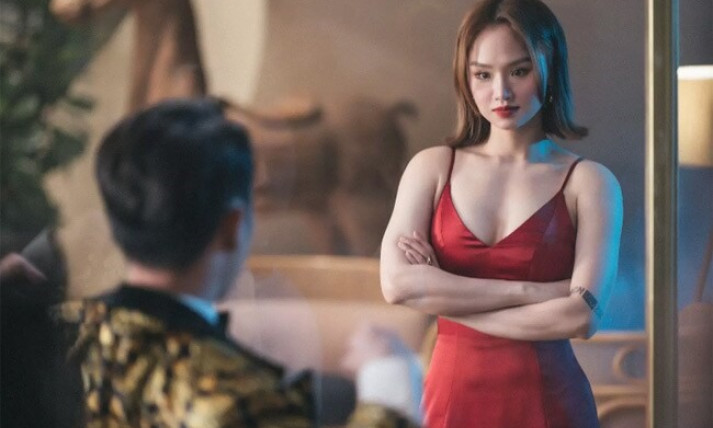 Vì sao người hâm mộ Đông Nhi lại chia sẻ rầm rộ MV mới của Trúc Nhân?