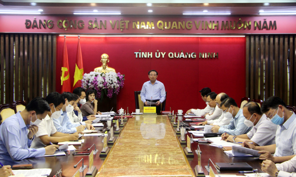 Giao ban Thường trực Tỉnh ủy