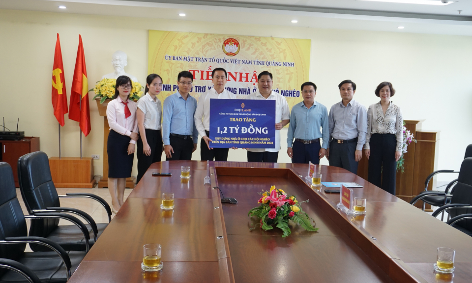 1,2 tỷ đồng dành tặng hộ nghèo huyện Bình Liêu xây nhà mới 