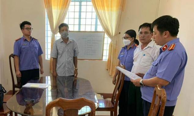 Bắt nguyên Chi cục trưởng thi hành án dân sự ở Cần Thơ