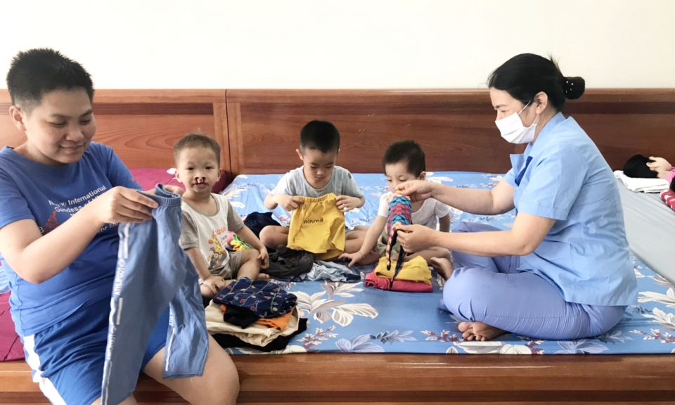 Người phụ nữ hết lòng với trẻ em có hoàn cảnh đặc biệt