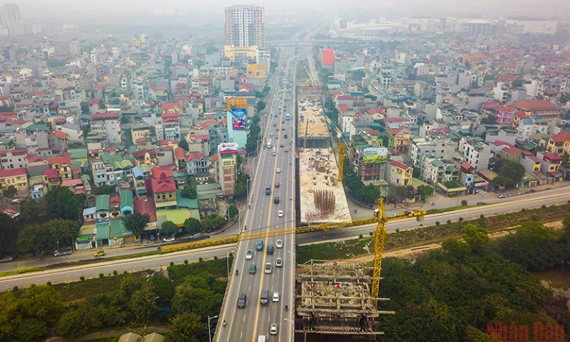 Kinh tế Việt Nam phục hồi mạnh mẽ