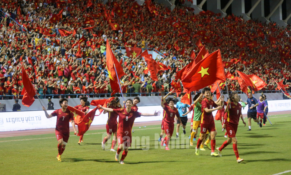 Các ĐTQG Việt Nam giành 13 HCV các môn thi đấu tại Quảng Ninh