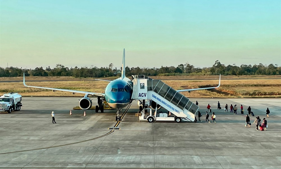 Aviation industry needs more financial help to recover