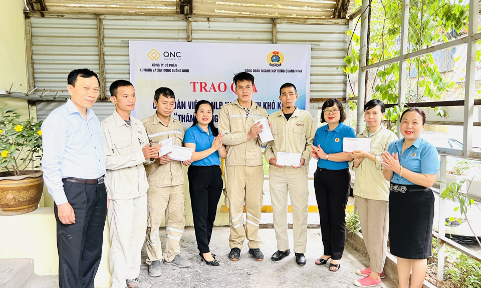 Công đoàn ngành Xây dựng Quảng Ninh: Tặng quà và trao Mái ấm công đoàn cho CNLĐ