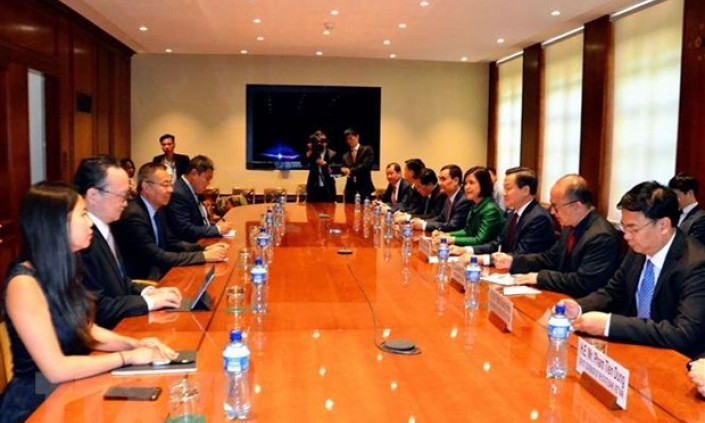 Phó Thủ tướng Lê Minh Khái làm việc với Phó Tổng Giám đốc WTO