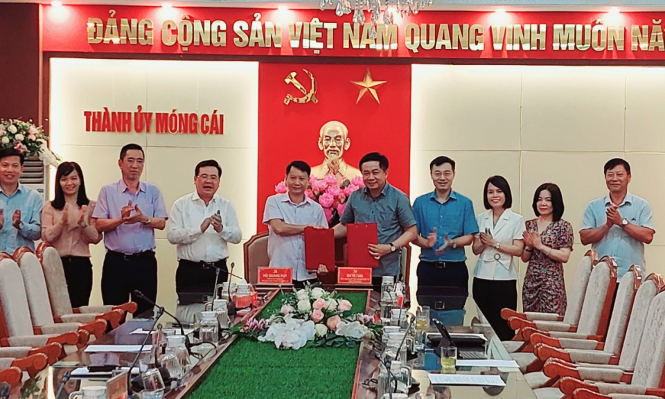 TP Móng Cái và Trung tâm Truyền thông tỉnh ký kết chương trình phối hợp truyền thông năm 2022