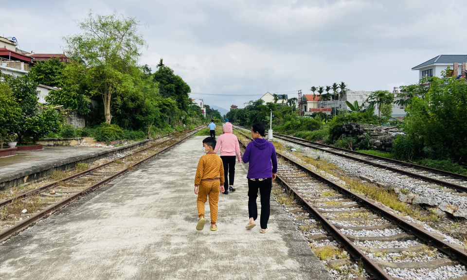 Sớm “giải cứu” tuyến đường sắt Yên Viên - Phả Lại - Hạ Long - Cái Lân