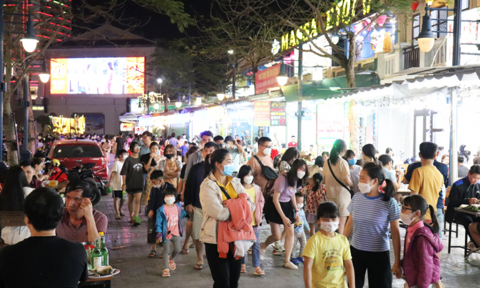 今年夏季，预计每月广宁省可接待游客量100万人次