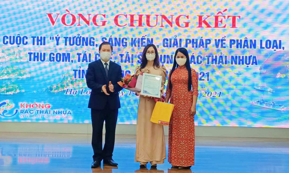 Cô giáo trẻ với sáng kiến tái chế rác thải nhựa
