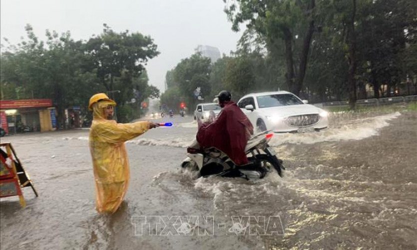 Thời tiết ngày 30/5: Bắc Bộ, Thanh Hóa đến Thừa Thiên Huế mưa dông