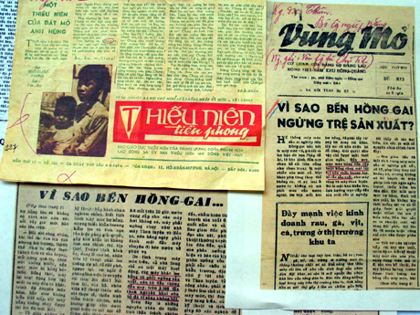 Một số bài báo có bút tích của Bác Hồ hiện lưu giữ tại Bảo tàng tỉnh Quảng Ninh.