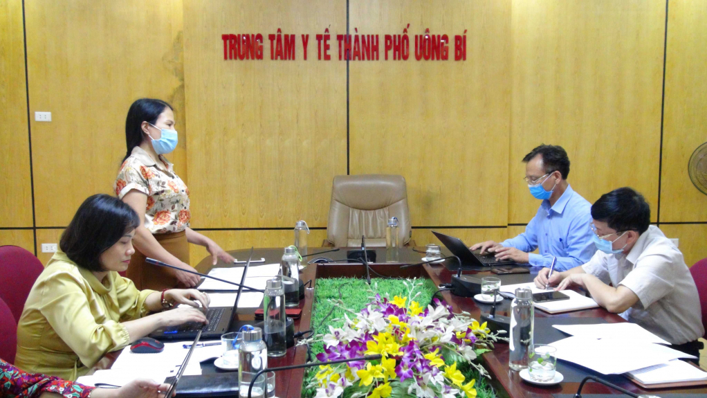 Chi cục Dân số tỉnh phối hợp Ban Dân tộc TỈNH tổ chức kiểm tra hoạt động của mô hình phòng ngừa tảo hôn và hôn nhân cận huyết tại TP Uông Bí.
