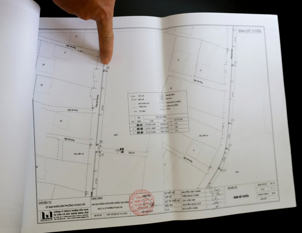 Bản vẽ thiết kế lan can chống đuối nước đường ven sông khu 2, 4, 5 phường Phong Hải (TX Quảng Yên) cũng có thể hiện các lối mở.