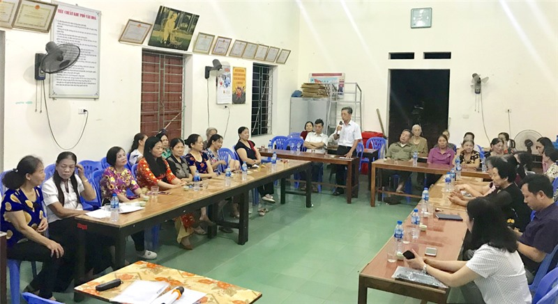 Hội LHPN phường Thanh Sơn (TP Uông Bí) tổ chức sinh hoạt CLB gia đình hạnh phúc.