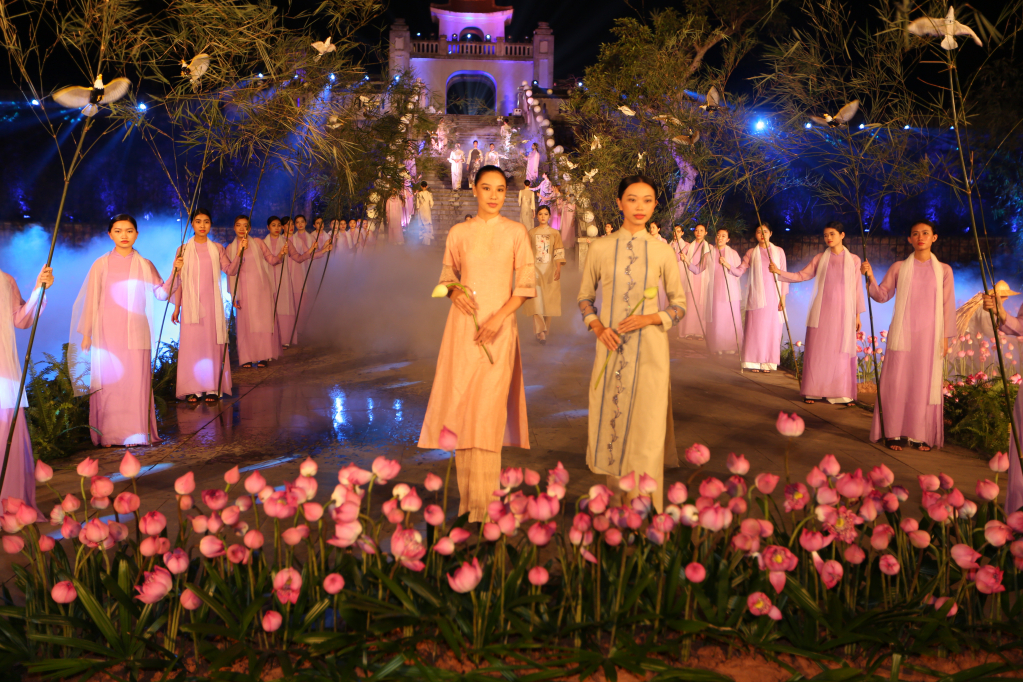 Festival Áo dài Quảng Ninh 2022 - Miền di sản