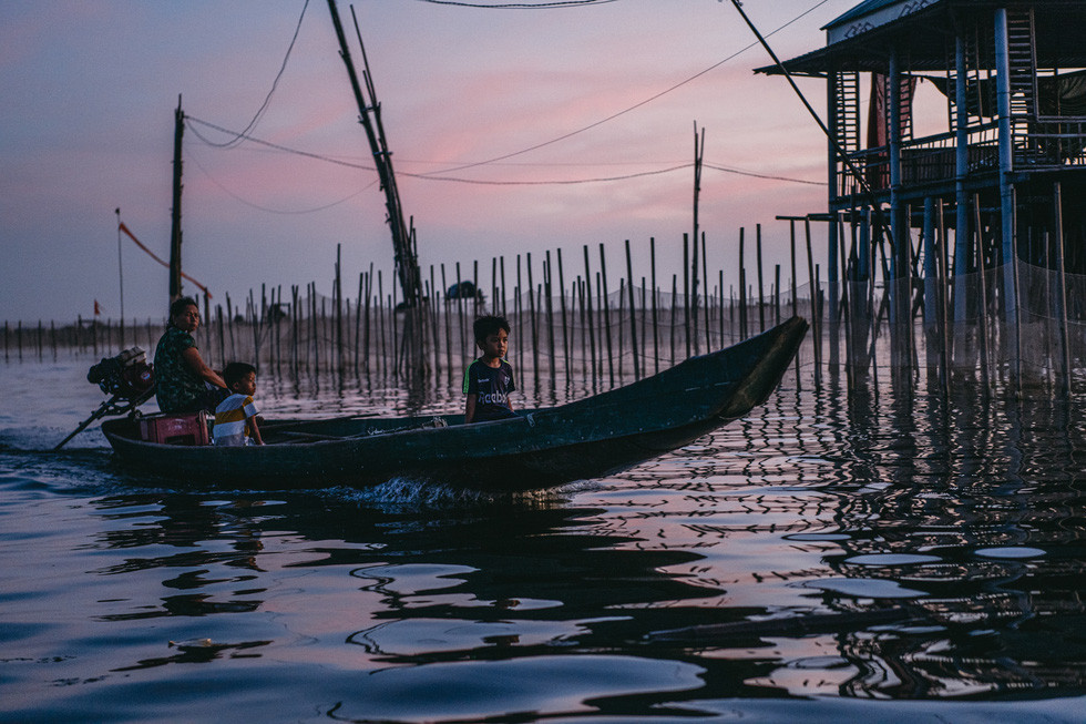 Săn bình minh đẹp mê hoặc trên đầm Chuồn - Ảnh 10.