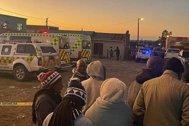 Nam Phi: 21 nguoi tu vong trong quan ruou nghi do ro ri khi gas hinh anh 1
